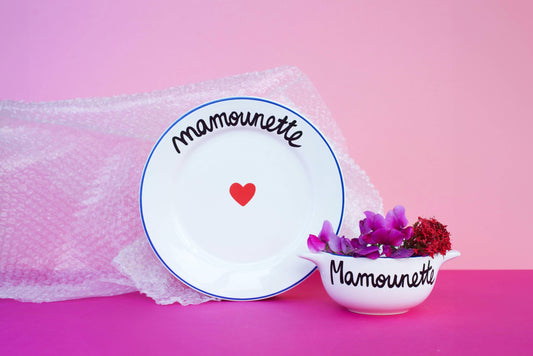 The Family's Having a Blast - Mamounette Plate