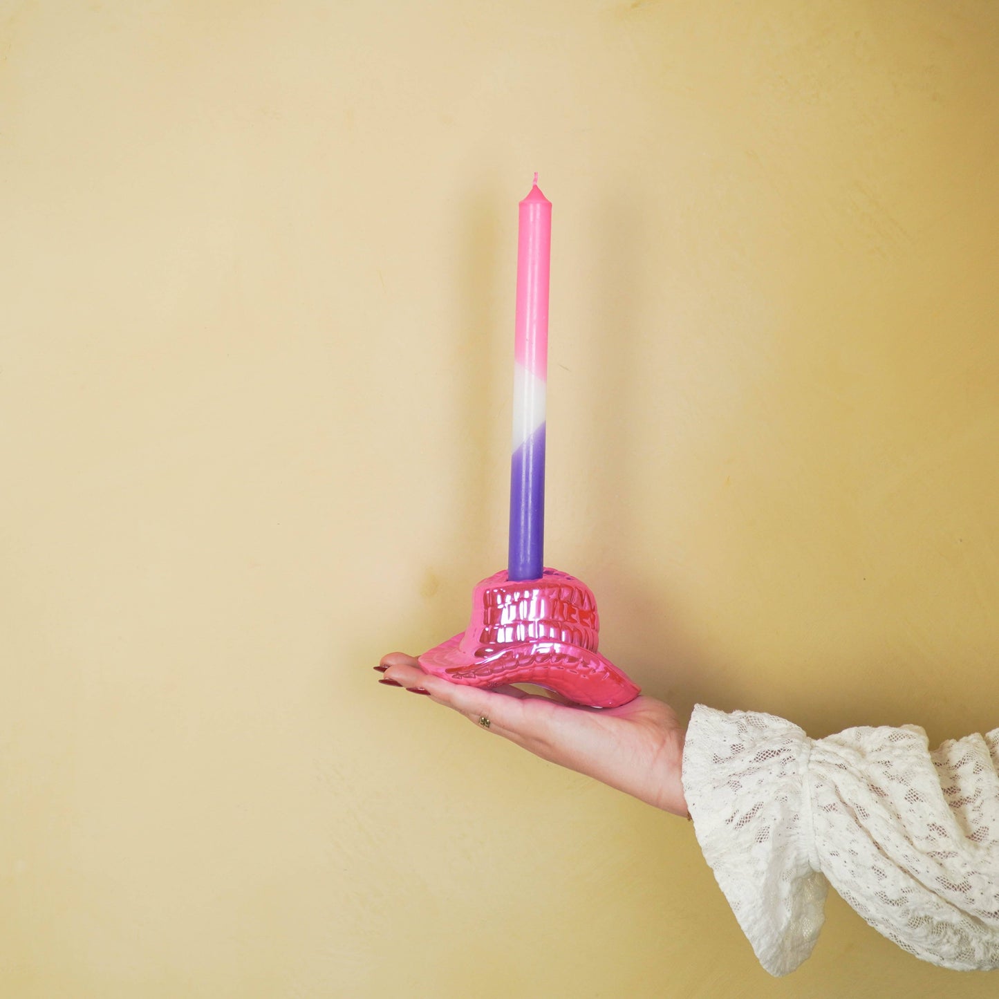 Kandelaar - Cowboyhoed - Keramiek - Roze - 13,5x11x7 cm