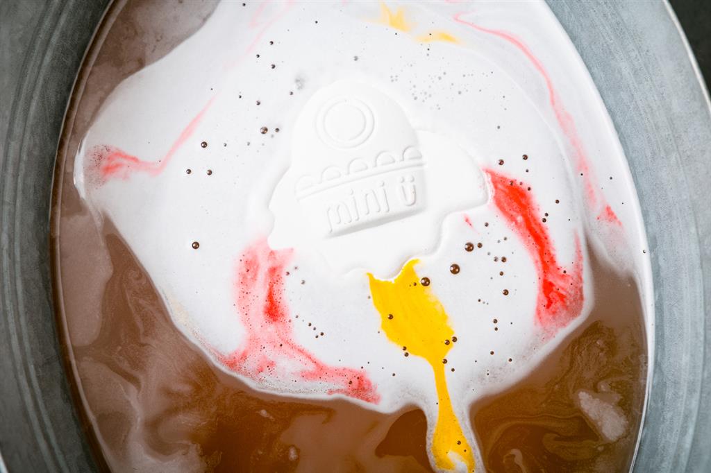 Rocket-Shaped Bath Bomb