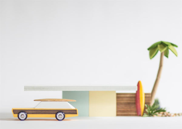 Candycar World Houten Auto - Stationwagen met Surfplank