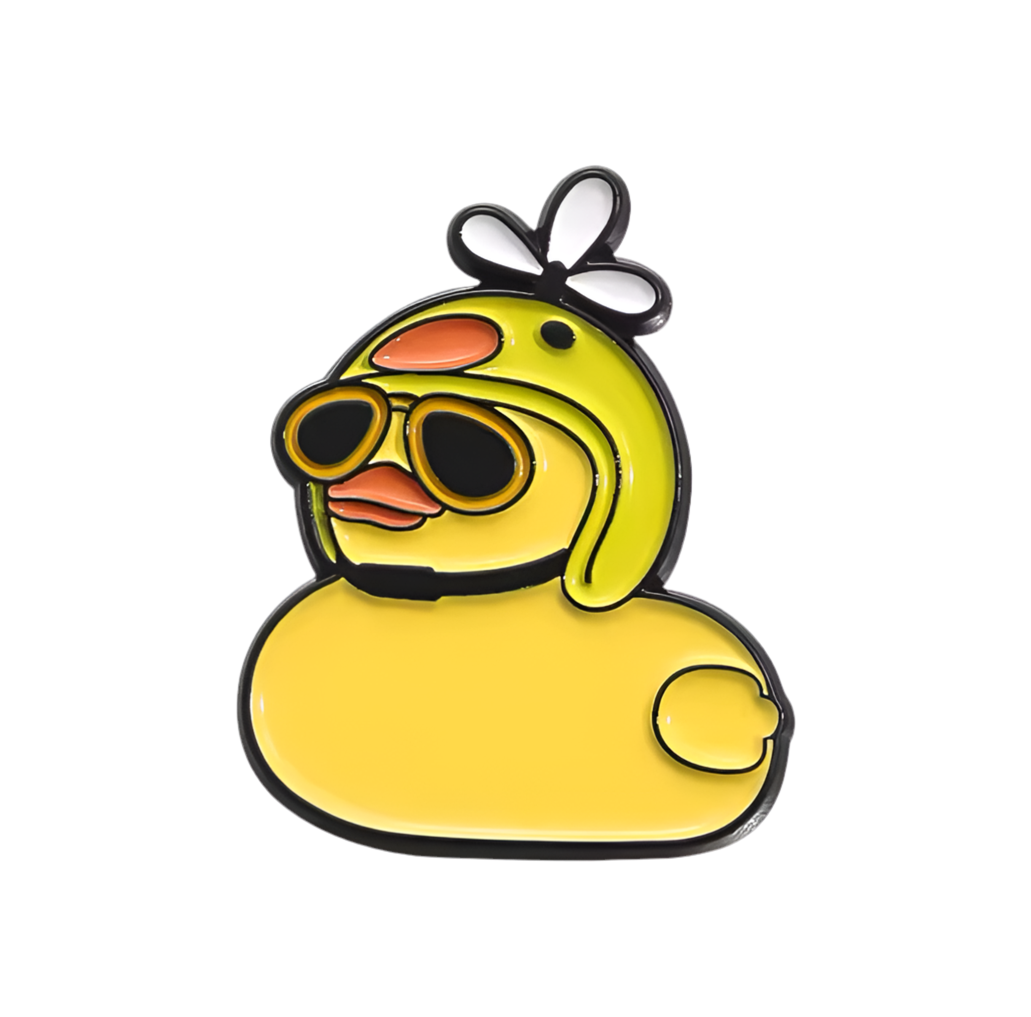 pin s canard jaune avec casque a helice