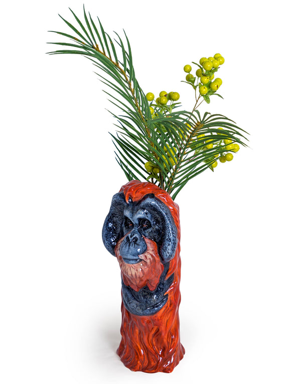 vaas met orang-oetanhoofd