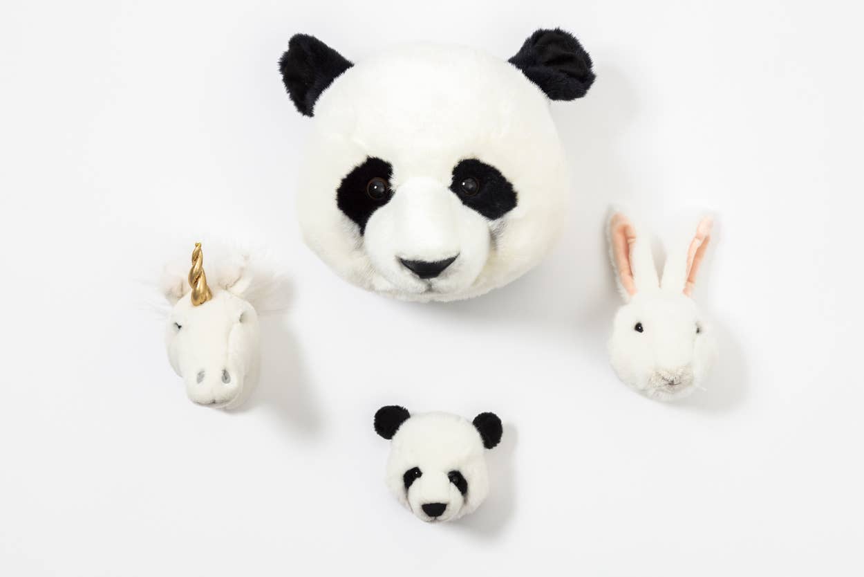 Mini Plush Animal Head Wall Decoration: Gift Set