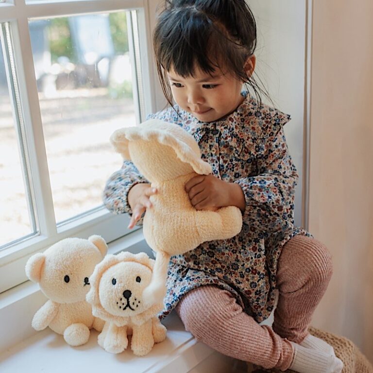 Pluche speelgoed Terry de Leeuw