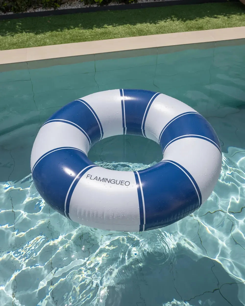 Donut pool float – LINA