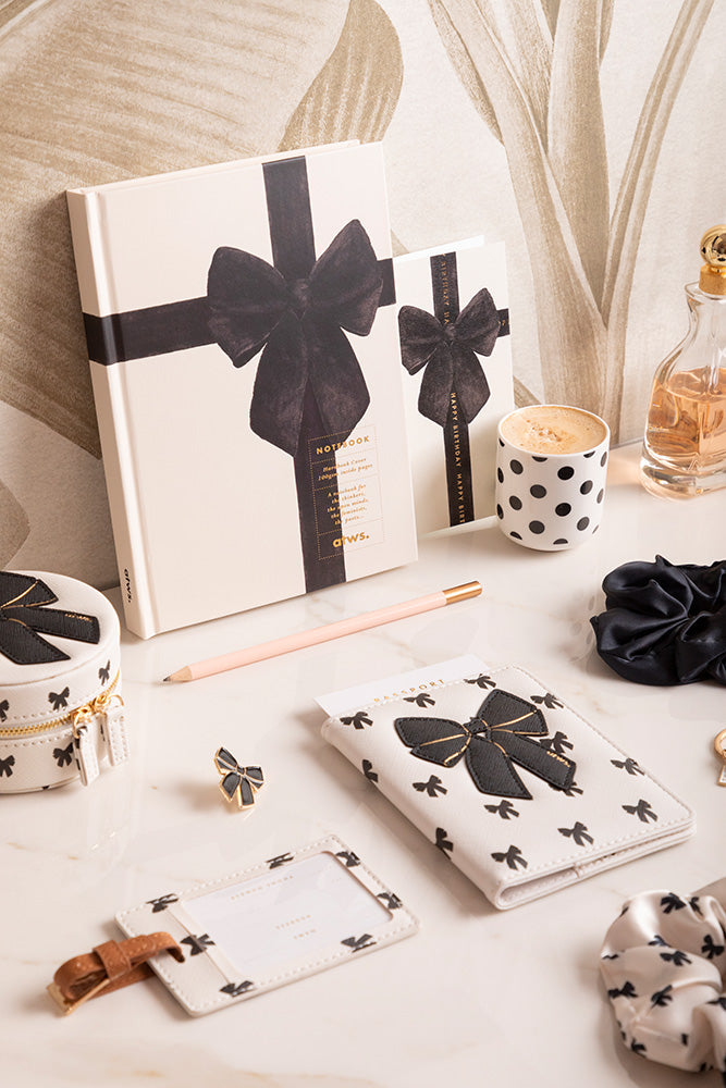 Black Bow - Travel set