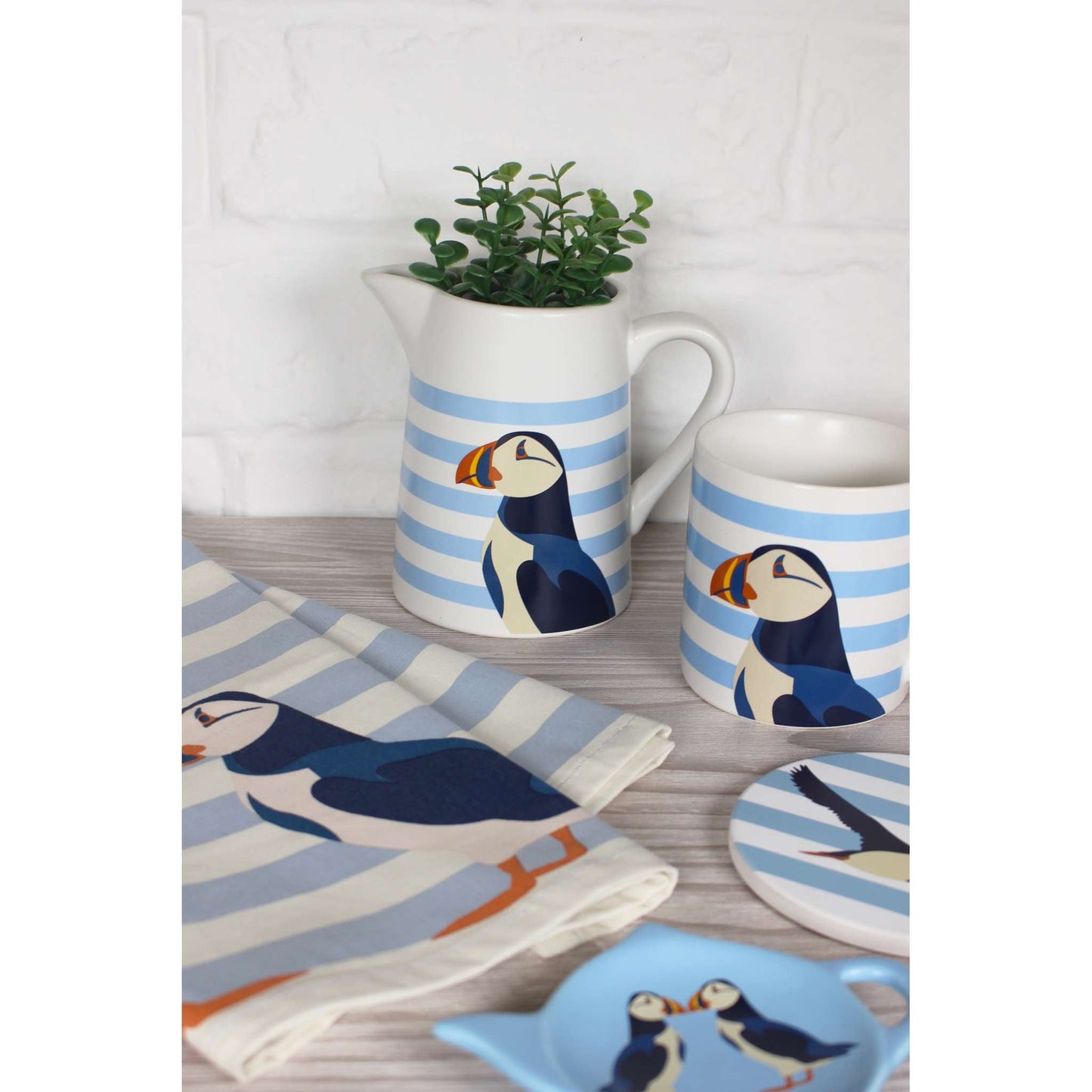 RSPB Blue Puffin Ceramic Jug – 500 ml