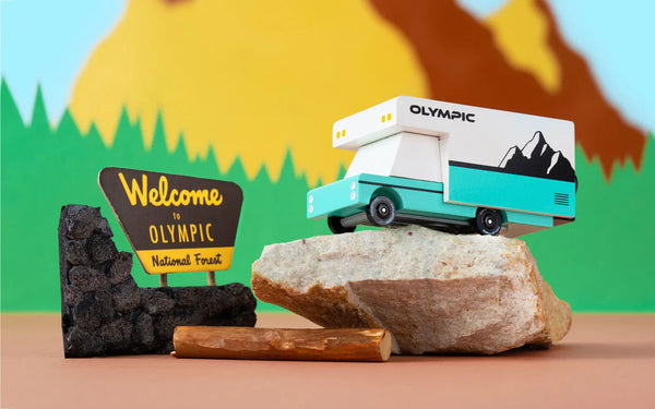 Candycar World Houten Campervan - Olympic RV