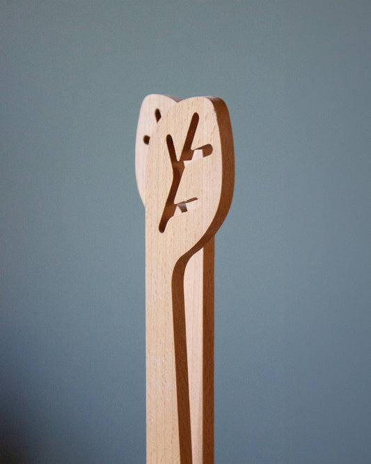 Salad servers - From the end of the leaves