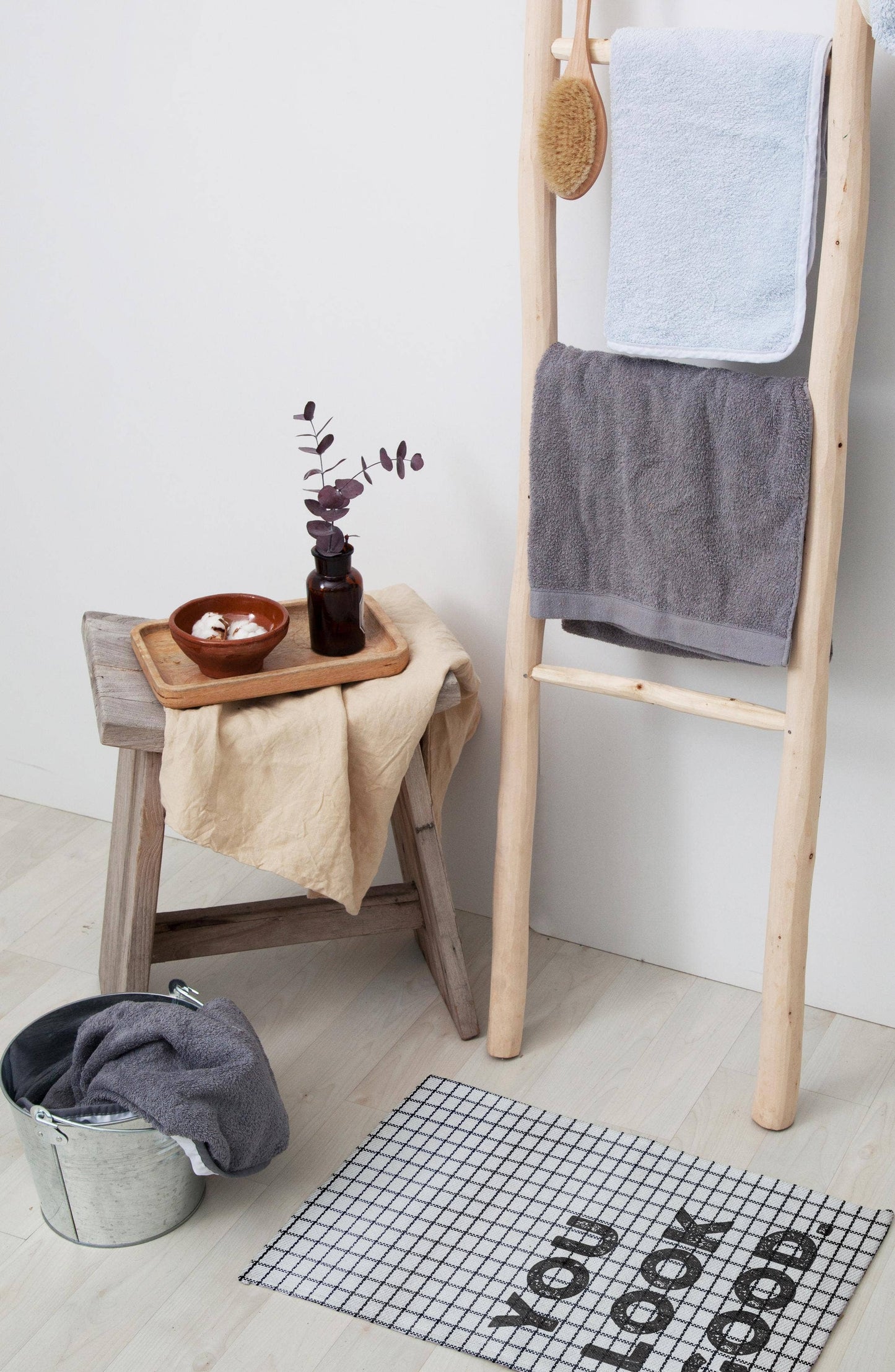 Tapis de bain antidérapant « You look good. »