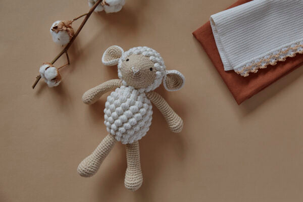 Beige schaap pluche speelgoed