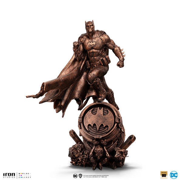 Batman Deluxe Statue (Bronze Version) - DC Comics - Art Scale 1/10