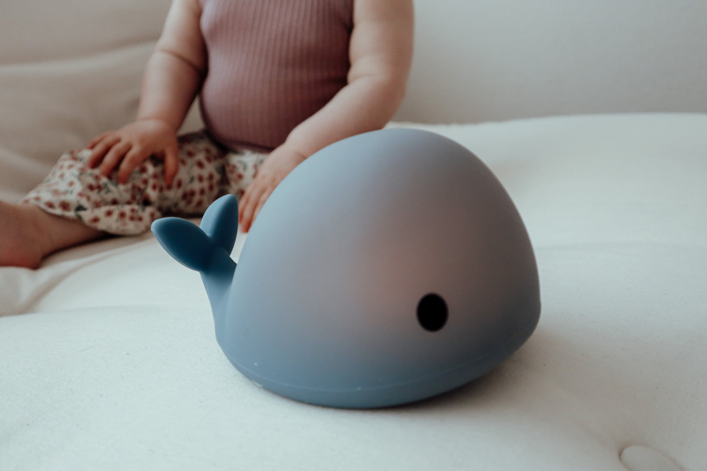 Rechargeable Moby night light