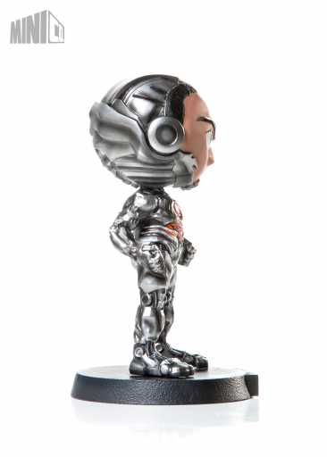 Cyborg Statue - Justice League - MiniCo - Iron Studios