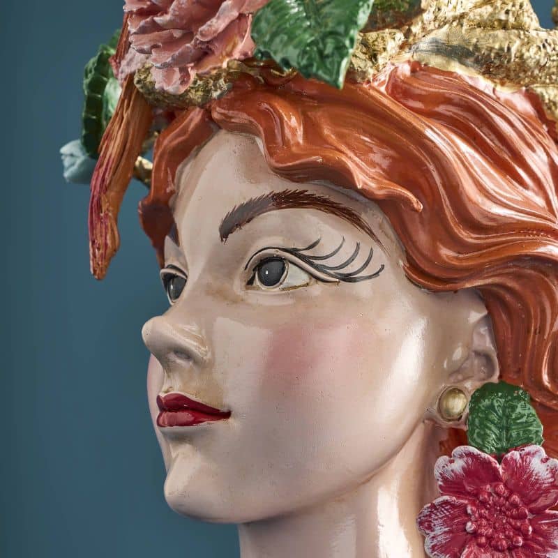 Vase tête de femme M. Perroquets