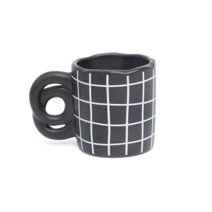 Mug Noir Fait Main Peint à la Main Helio Ferretti Vue 1