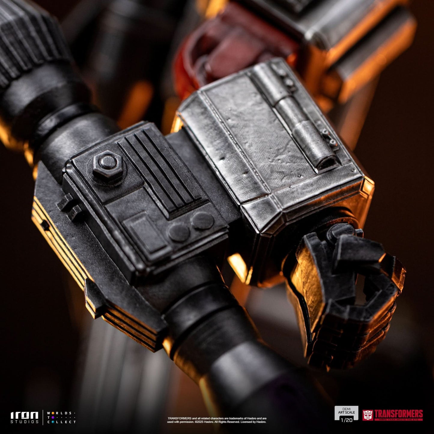 Statue Megatron - Transformers - Demi Scale 1/20
