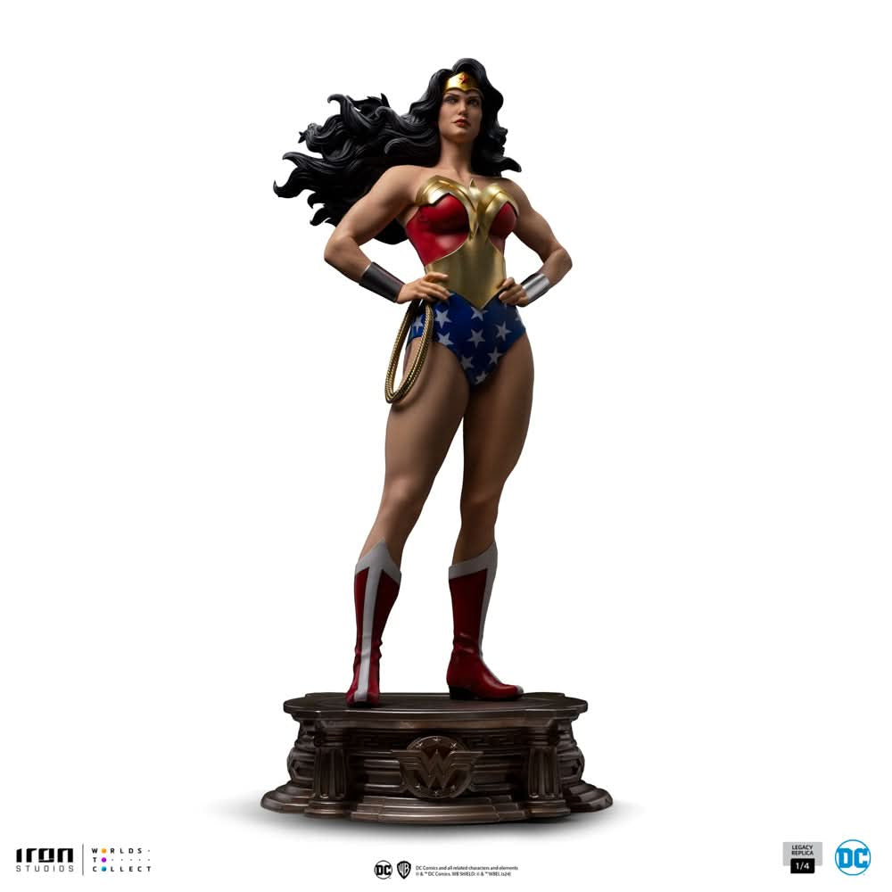 Wonder Woman Statue - DC Trinity - Legacy Replica 1/4 - Iron Studios
