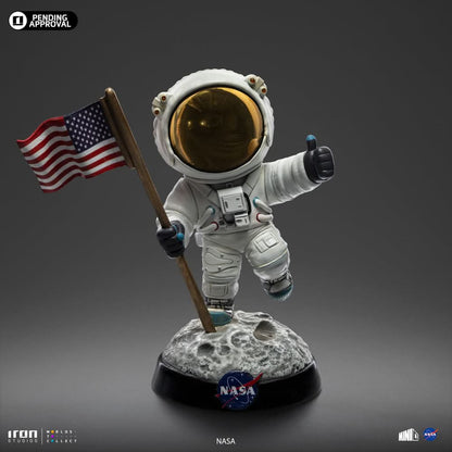 Apollo 11 Astronaut Statue - NASA - MiniCo - Iron Studios