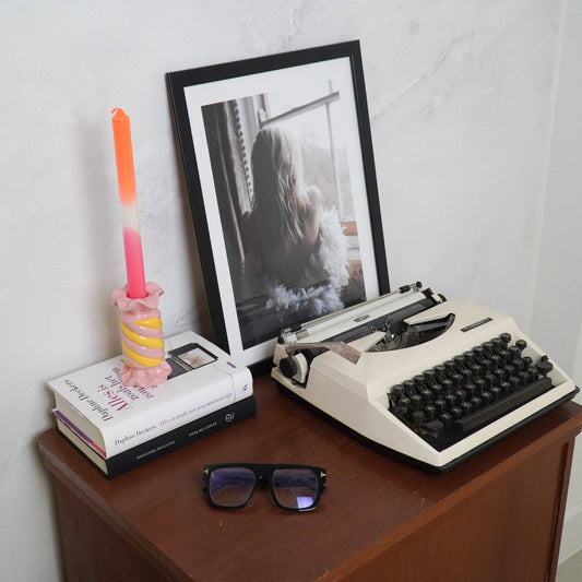 Kandelaar - Toffee Candy - Keramiek - Roze/Geel - 7,5x7,5x13 cm