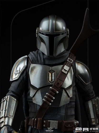 Statue The Mandalorian and The Child - Star Wars: The Mandalorian - Legacy Replica 1/4