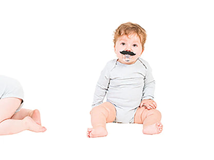 Tétine Moustache Noire
