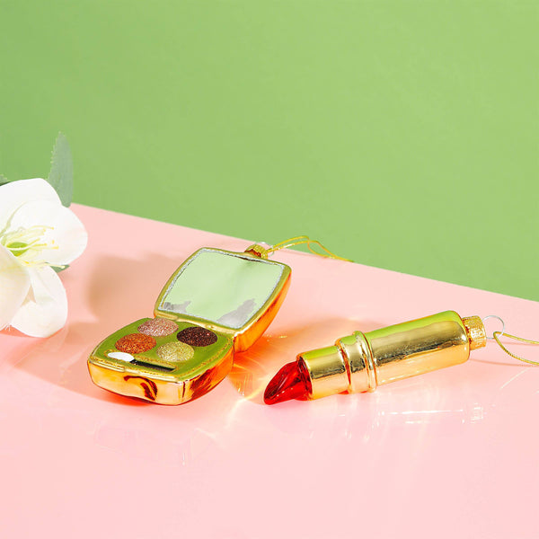 Kerstbal van lippenstift