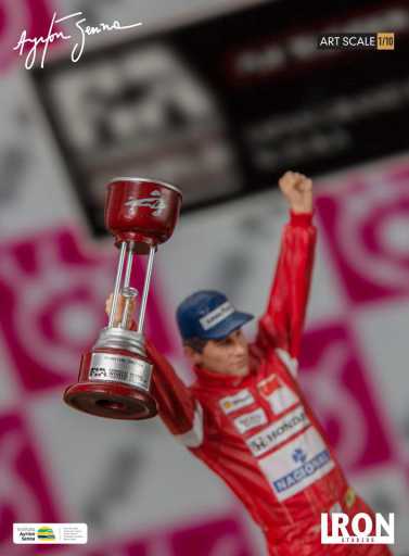 Ayrton Senna 1988 Japan GP Statue - Art Scale 1/10 - Iron Studios