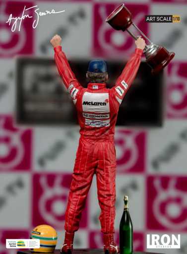 Ayrton Senna 1988 Japan GP Statue - Art Scale 1/10 - Iron Studios