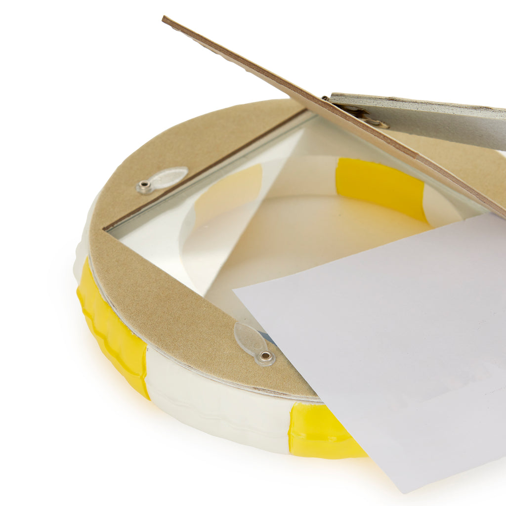 Floats Photo Frame