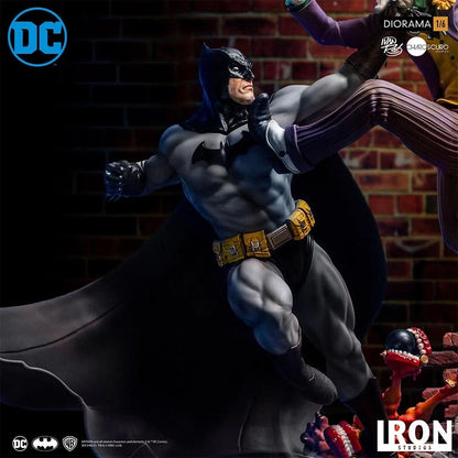 Batman Vs Joker Statue - DC Comics By Ivan Reis - Battle Diorama 1/6 - Iron Studios