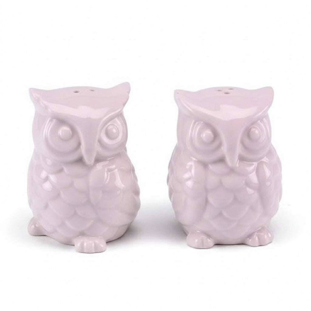 Owl-shaped porcelain salt and pepper set, 6.5 x 5 cm