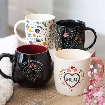 Mug Folk Heart "Love Lives Here"