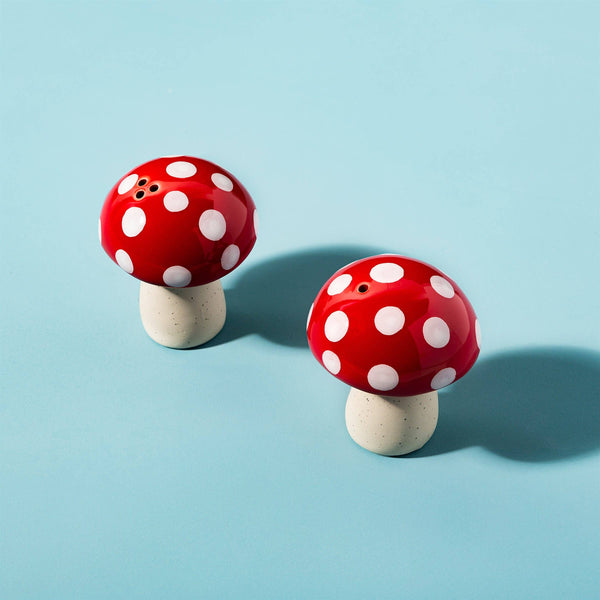 Zout en peper, rode champignons