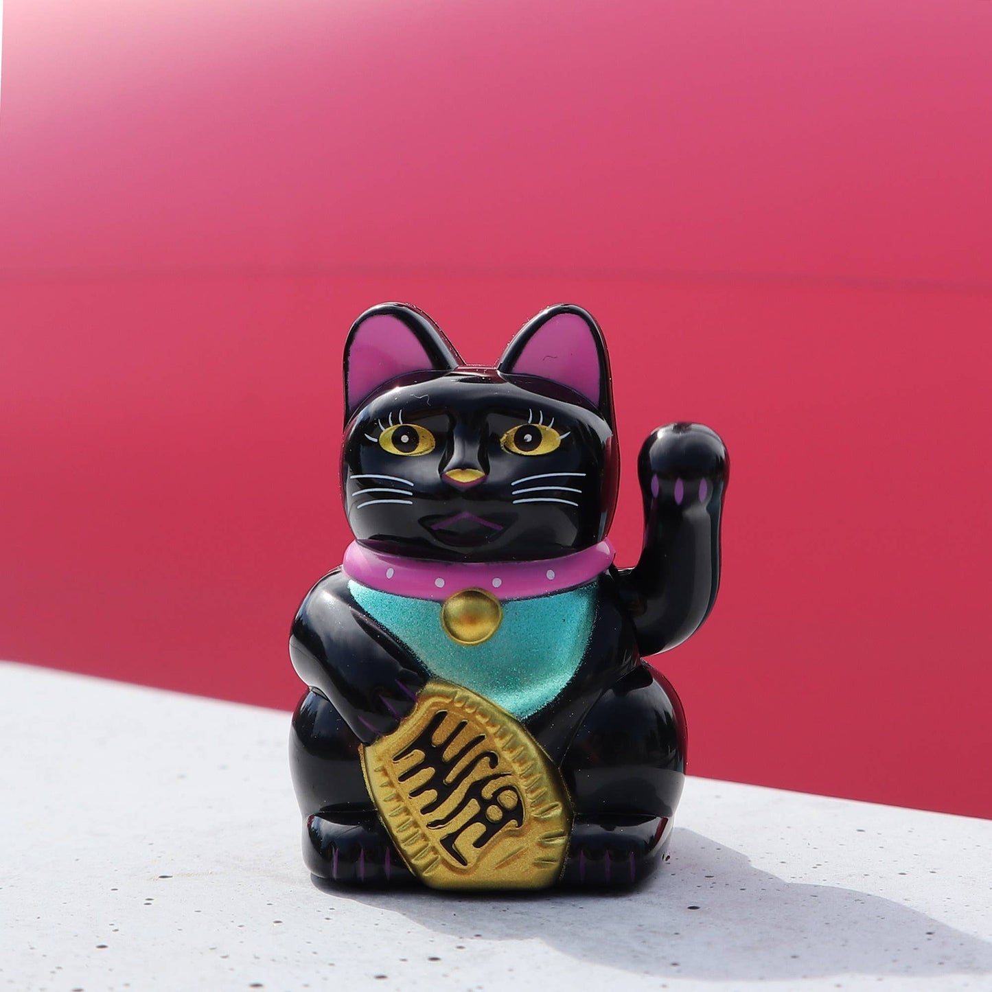 Black Solar Lucky Cat 5cm