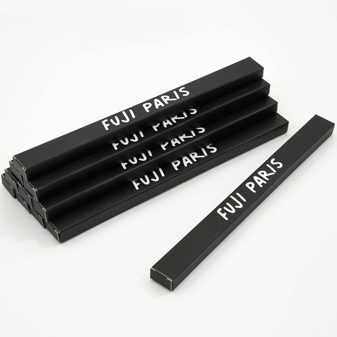 ENFANT TERRIBLE baguettes