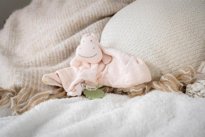 Hippopotamus comforter with teething support