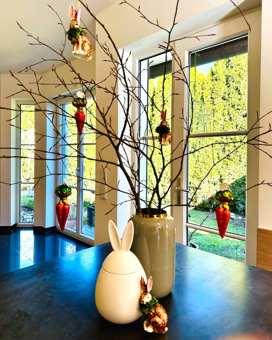 Hanging decoration carrots 