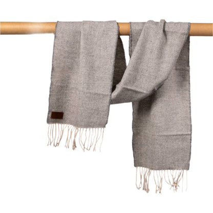Grey wool scarf