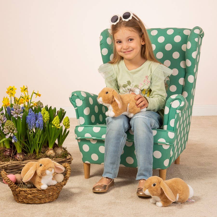 Beiges Widderkaninchen-Plüschtier – 23 cm