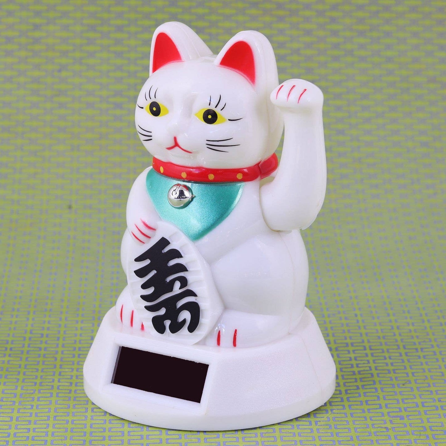 Gelukskat Maneki-neko Wave Cat solar 12cm wit