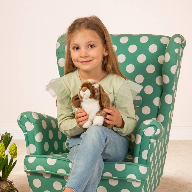 Zittende Knuffelkonijn Donkerbruin en Wit