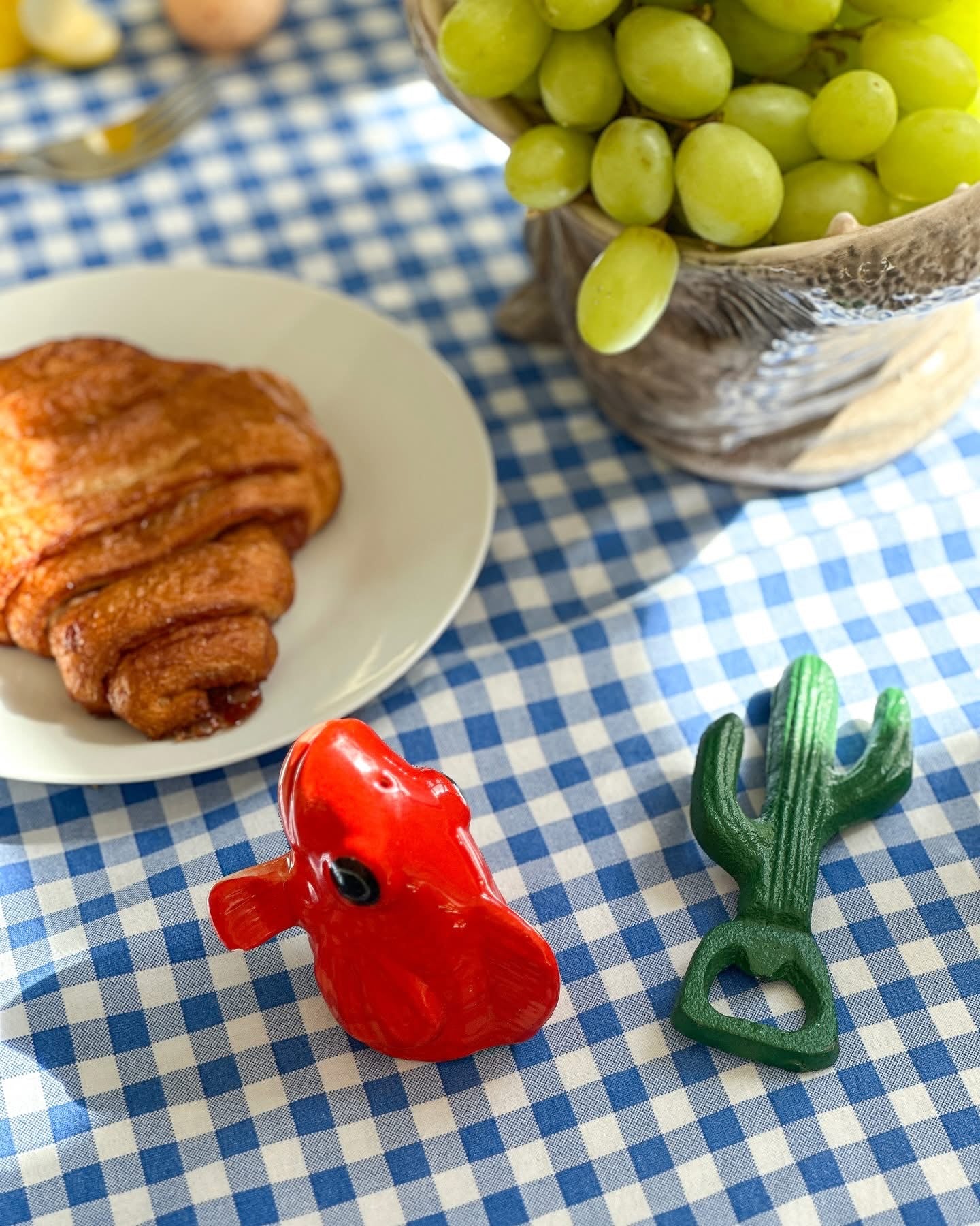 Red fish salt and pepper