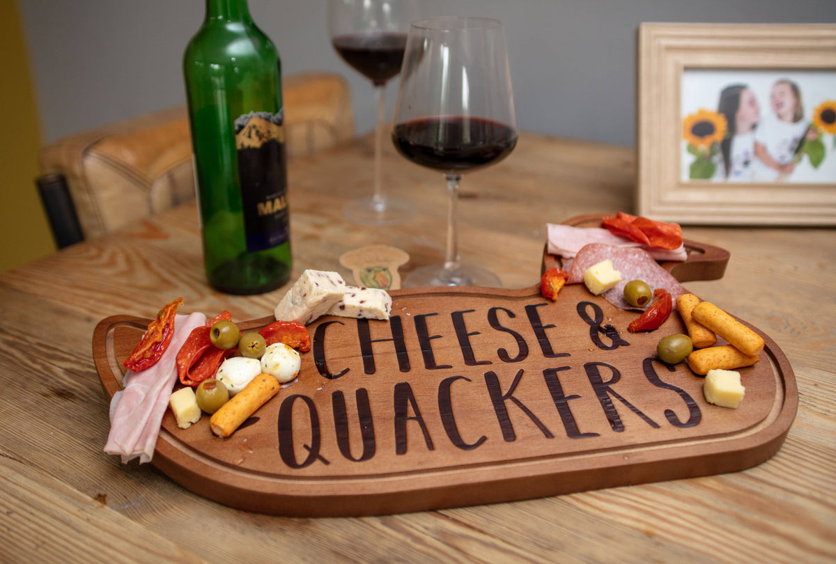 Planche à Charcuterie en Bois Canard “Cheese & Quackers”