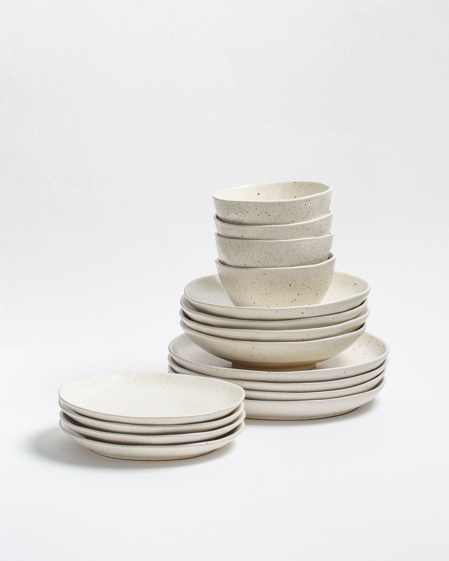 Service de table Caelum en grès – 16 pièces