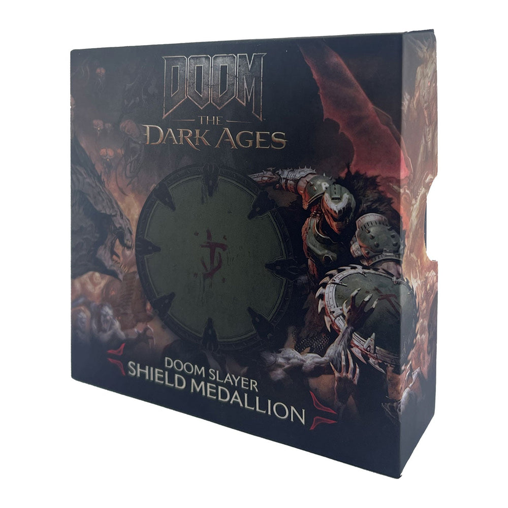 DOOM collector's medallion - The Dark Ages Shield Saw + collector's card