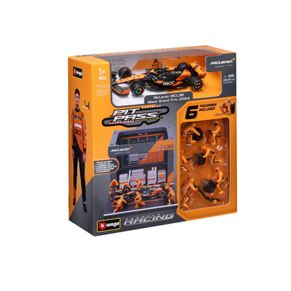 1:43 F1 MCLAREN MCL38 2024 DIORAMA PASSAGE AUX STANDS NORRIS