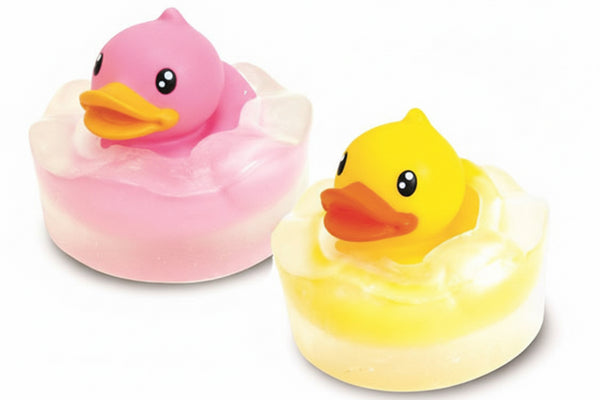 Roze en gele eendenzeep