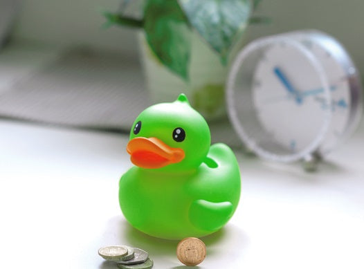 Kleine groene eend spaarpot