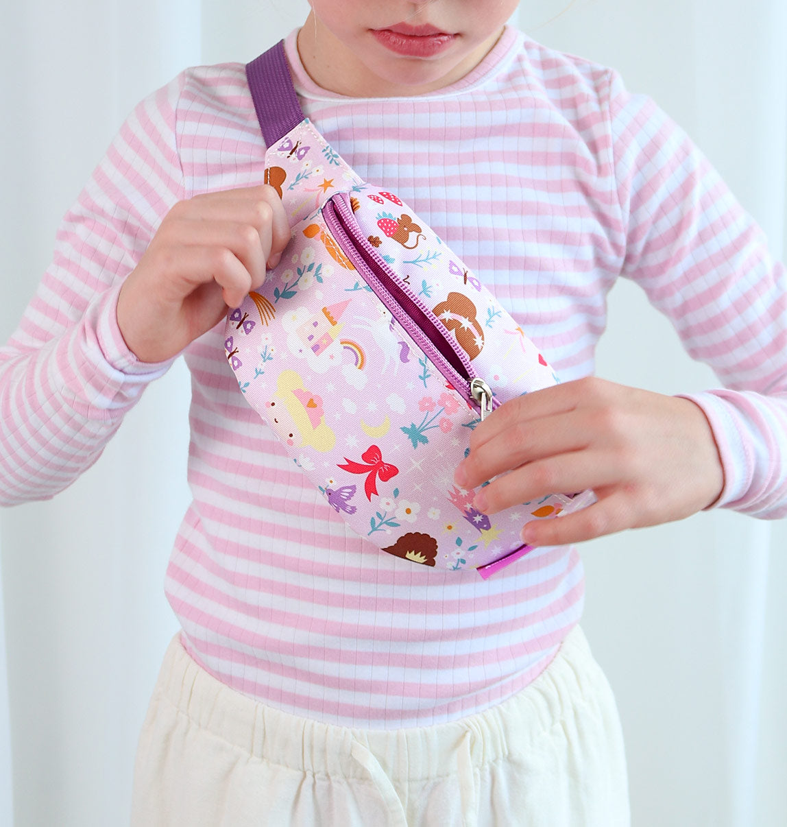 Sac banane enfant - Princesses – vue 2 – A Little Lovely Company
